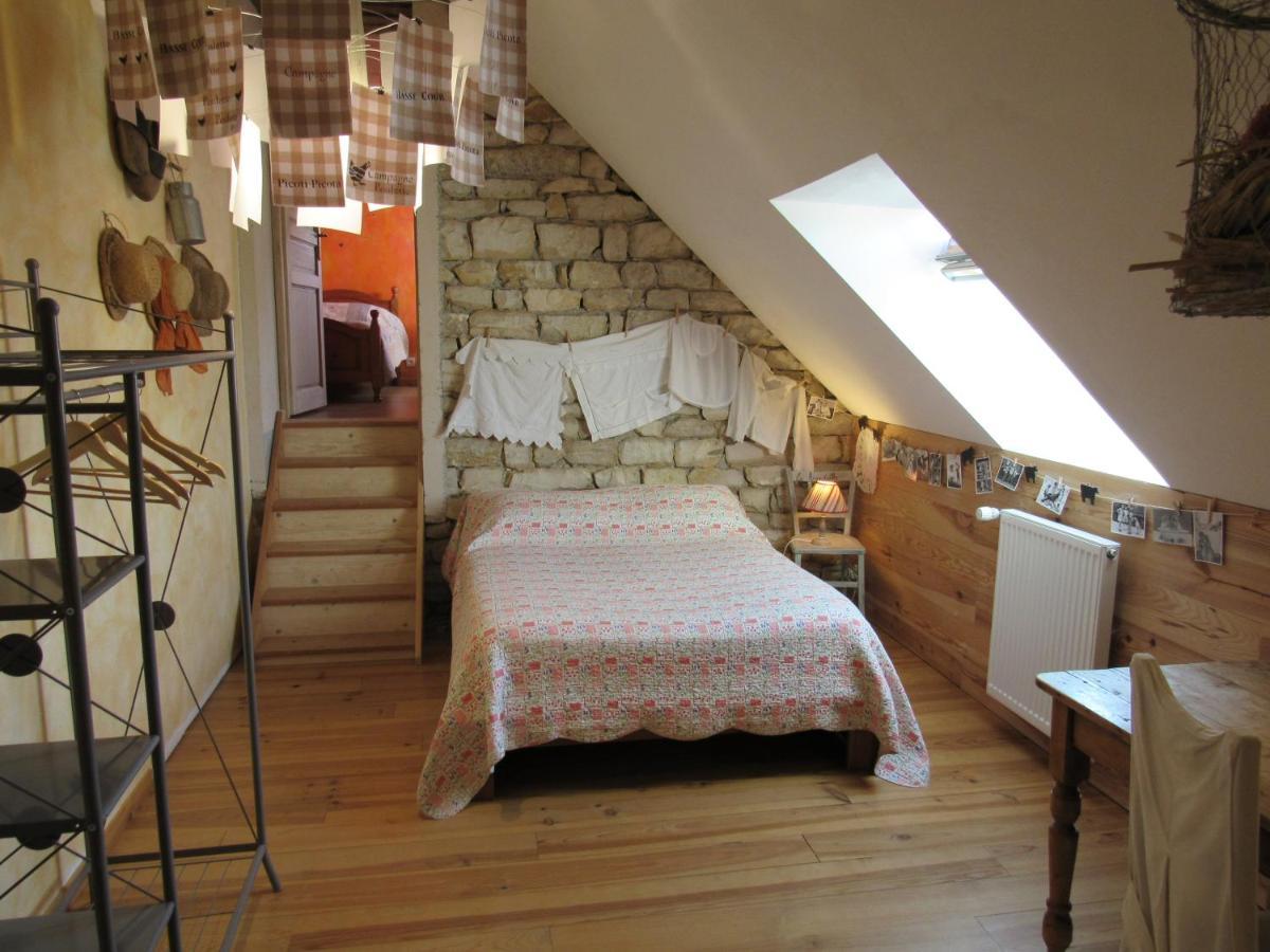 Chambres D'Hotes Les Arondelles Virey-le-Grand Екстер'єр фото