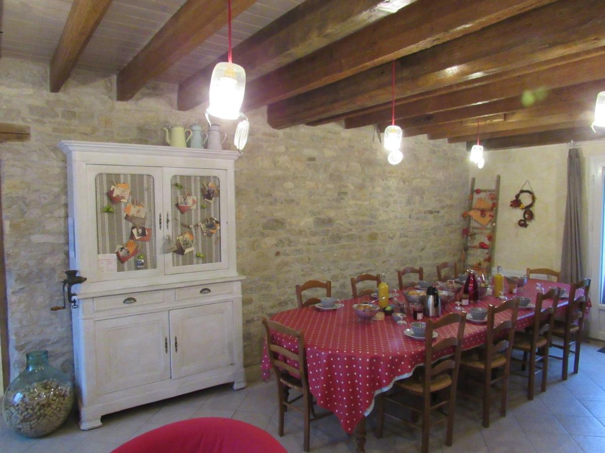 Chambres D'Hotes Les Arondelles Virey-le-Grand Екстер'єр фото